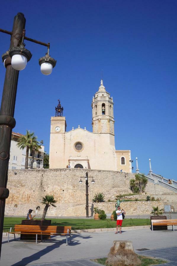 Love Sitges & Beach Eksteriør bilde